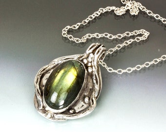 Labradorite Set in Silver Pendant Necklace | Oval Labradorite Cabochon | Woman Owned | Oregon Jeweler | Handmade | Eco-Friendly Jewelry