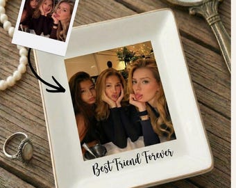 パーソナライズされた友達の写真入りジュエリー皿 – 親友へのカスタム記念品、彼女への友情ギフト、姉妹の魂のリングトレイ