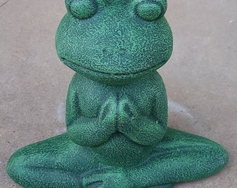 BIG ZIN LATEX Frog Mold for Concrete or Plaster