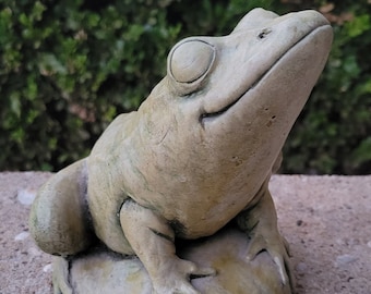 LATEX MOLD To Make A FROG Looking Up