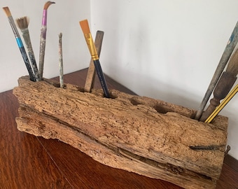 desk tidy/desk organiser/brush rack