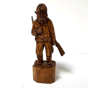 Vintage Berthier Beauregard Wood Folk Art Carving 6&quot;