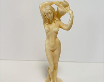 Vintage Italian Carved Alabaster Resin Neoclassical Figurine - Made in Italy 6" Figurine 2