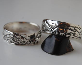 Teton Mountain Wedding Band Set / Mountain Landscape / Rustic silver Bands / Bear Ring / Sterling / Antiqued Landscape Bands / 7mm bands