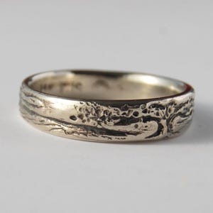 Tree Mountain Band, Ocean landscape band, 4mm wide band, Silver tree rings, Climber Hiker Nature lover, Sterling Wedding Band, ring