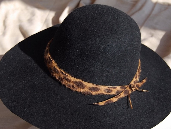 Felt Winter Hat Black Womens Dress Hat Fur Felt With Leopard  display picture 3