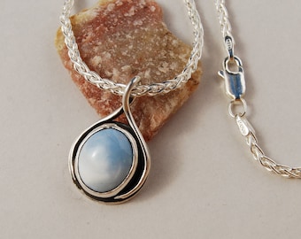 Larimar Anhänger / Blauer Larimar Halskette / Larimar Cabochon Anhänger / Opal Himmelblauer Stein / Sterling opalisierender Stein