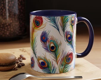 カラフルな孔雀デザインのコーヒーマグ。鳥好きの方への芸術的なギフト。鮮やかなティーカップ。ユニークなホームデコレーション。誕生日や記念日に最適。