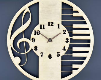 Wall clock for living room, kitchen or hallway, gift, beautifully and safely packaged