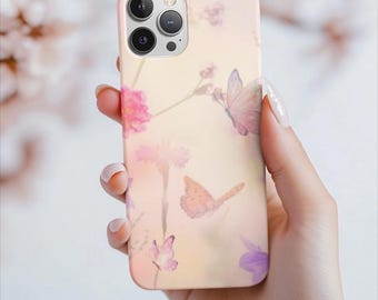 Blommigt fjärilsfodral för mobilen | Mjukt rosa blommor och fjärilsdesign