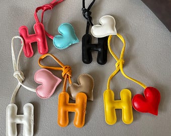 PU Leather Heart-Shaped Letter Bag Charm, Simple Handbags Accessory
