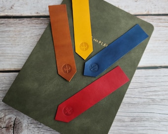 Handcrafted Minimalist Leather Small Bookmark