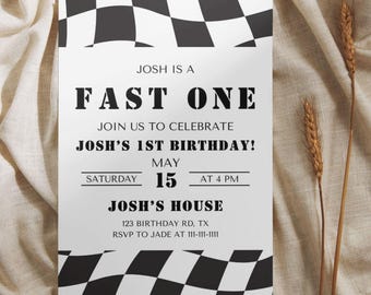 Inbjudan till födelsedag "Fast One": Racingtema, rutig flagga (digital nedladdning)