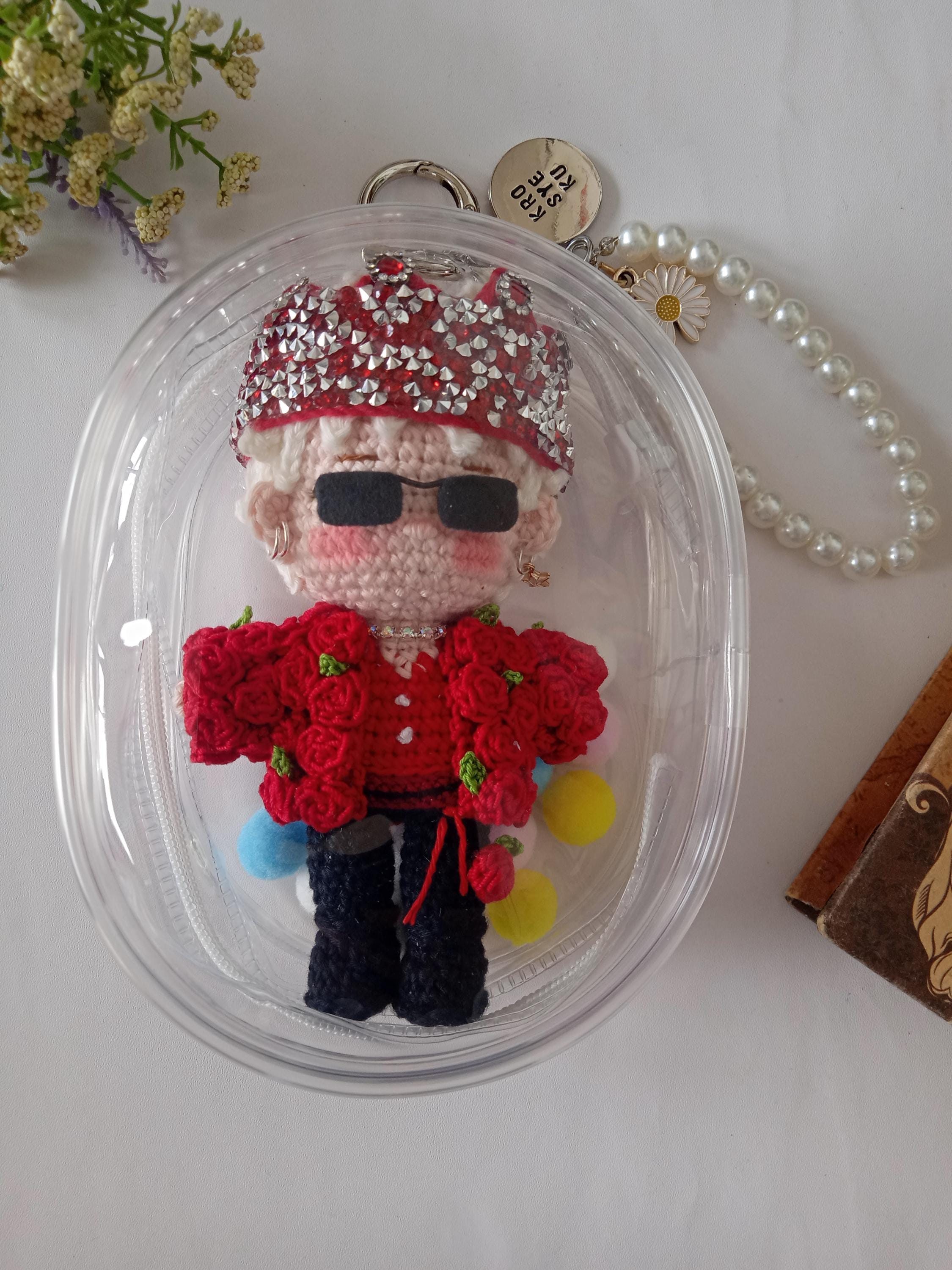 G-dragon Rose Costume Crochet Amigurumi Keychain - Kpop Bigbang