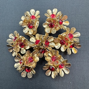 Vintage signed Coro Gold tone with Red Rhinestones Floral Brooch