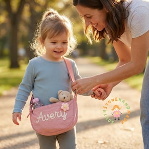 Personalized Kids Crossbody Bag, Custom kids travel bag, Little Girl Shoulder Bag, Birthday Gift, Nursery Gifts, Monogram Kids Purse