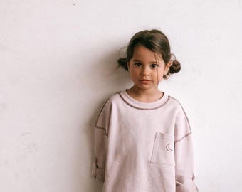 Stain repellent & durable unisex sweater for kids