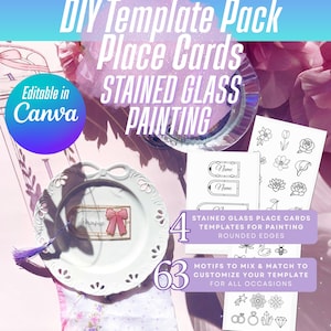 Peut inclure: Un pack de modèles DIY pour marque-places avec des motifs de peinture sur verre. L'image comprend une assiette avec une carte de place, des modèles et divers motifs. Le texte indique "Editable in Canva" et "By The Sacred Selkie."