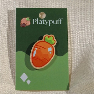 Carrot Wood Pin
