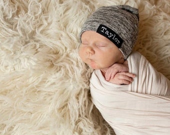 Newborn slouch beanie in blended latte sweater knit
