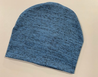 Newborn slouch beanie in blue steel sweater knit