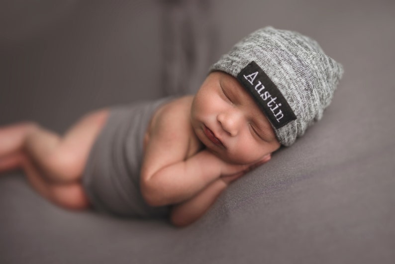 Newborn slouch beanie in blended light gray/white sweater knit image 2
