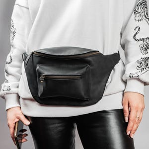 Reisen Sie schwarze Leder Fanny Pack, Leder Gürteltasche, Hands Free Leder Hip Bag, Unisex Leder Gürteltasche, Leder Crossbody Bag, Leder Bum Bag