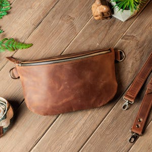 Braune Leder Bauchtasche, Freisprech-Leder-Gürteltasche, Leder-Hüfttasche, Reise-Gürteltasche aus Leder, Leder-Umhängetasche, Leder-Gürteltasche