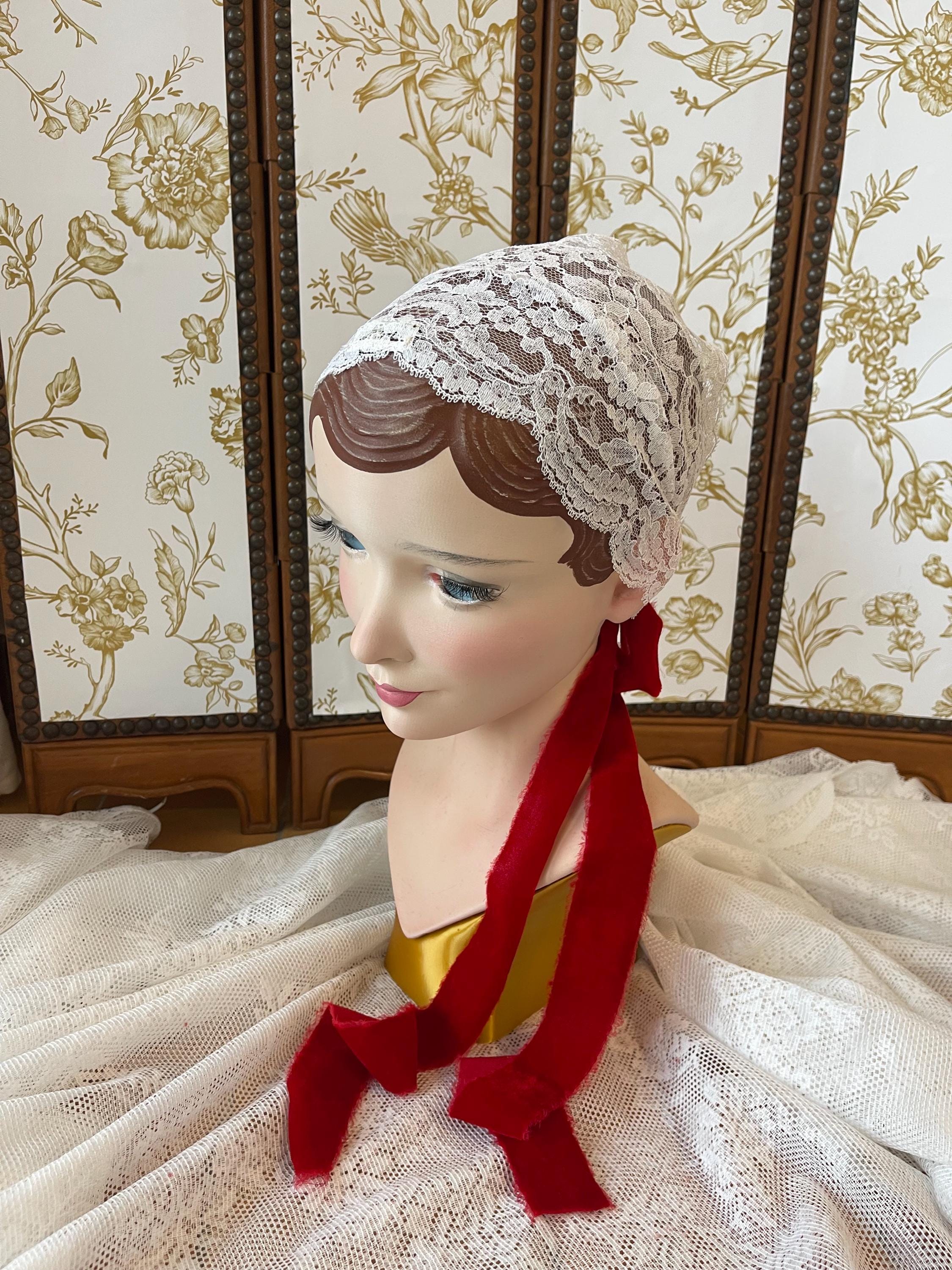 ヘアアクセサリー [odlyworkshop] Lace Headband Handmade White Lace Headband With Red Velvet Bow – Chic