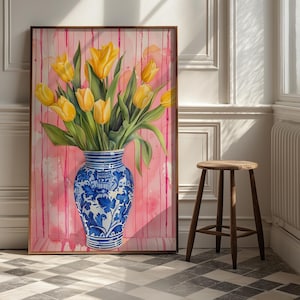 Póster de tulipanes amarillos vibrantes: arte de pared con jarrón azul y blanco, estampado floral moderno, decoración estética para el hogar.