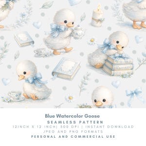 Op de afbeelding: Een naadloos patroon met aquarel illustraties van schattige witte ganzen met blauwe strikken, kopjes, boeken en madeliefjes op een lichtblauwe achtergrond. De tekst onderaan luidt "Blue Watercolor Goose NAADLOOS PATROON 30.48cm X 30.48cm".