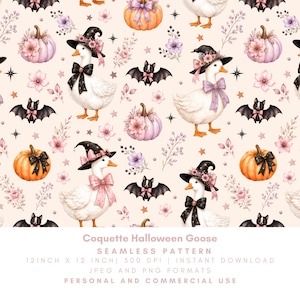 Puede incluir: Un patrón sin costuras con gansos blancos con sombreros de bruja y lazos, rodeados de calabazas, murciélagos y elementos florales en tonos naranja, rosa y morado. El diseño está sobre un fondo crema.