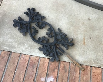 antique cast iron architectural salvage ornate wrought fence section leaf’s and acorns designs