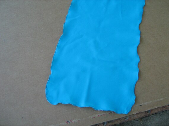 1970s  estate find vintage scarf measures 12" x 5… - image 2