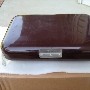 vintage 1950-60s hard plastic footed brown silverware or flatware case