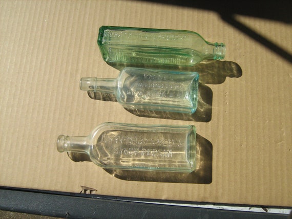 Set of 3 Icing Bottles - Blanton-Caldwell