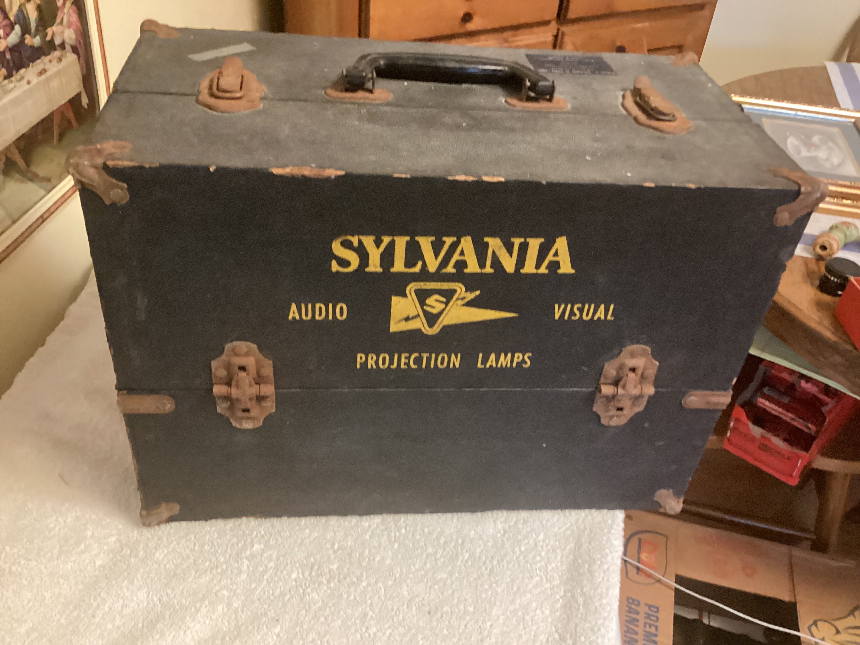 Vintage 1950s Sylvania Radio/ Tv Repairman's Service Parts Box - Etsy