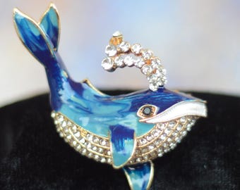 Blue Whale Brooch: Enamel Rhinestone Ocean Animal Pin