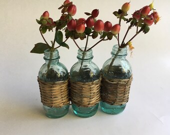 Vintage Triple Bud Vase Rattan Wicker Covered Glass Bottles Unique Rustic Decor