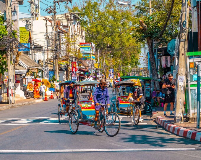 Colourful Street Scene Hua Hin Thailand Photo Download
