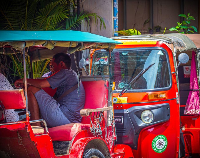 Instant Photo Download Tuk Tuks in Cambodia - Southeast Asia Street Scene - Travel Lover Gift Asian Wall Decor high Res Fine Art