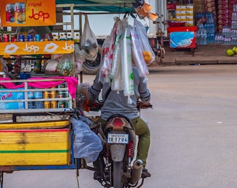 Street scene  Drinks Vendor on Motorbike photo download | Thailand Photography Print | Traveller gift, Wall Art, High Res, Asia Landscape