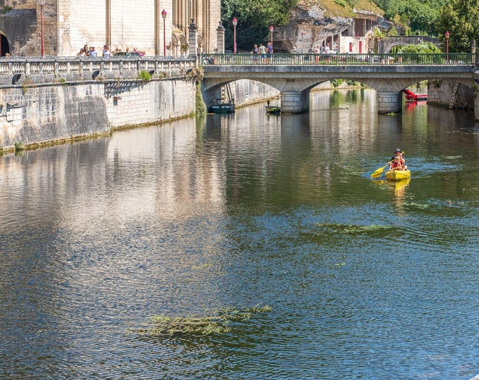 River Dronne, Dordogne - Brantôme - High Summer Photo Download