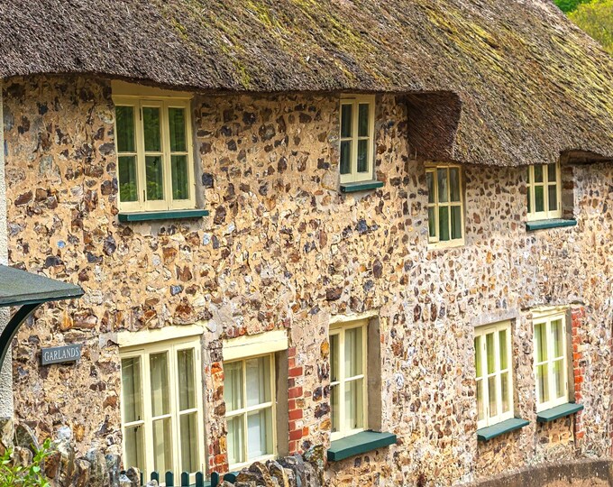 Traditional Thatch Cottage Photo, Old Village Charm, Gittisham Devon Download"