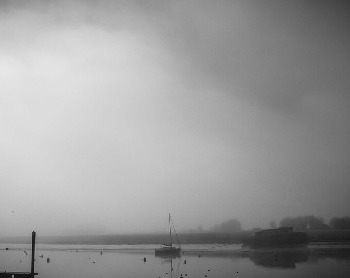 Atmospheric Misty Morning BW Photo River Exe Download