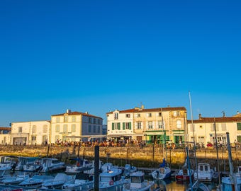 Evening Sunlight Over Harbour – La Flotte, France – Golden Hour Coastal Photo Download