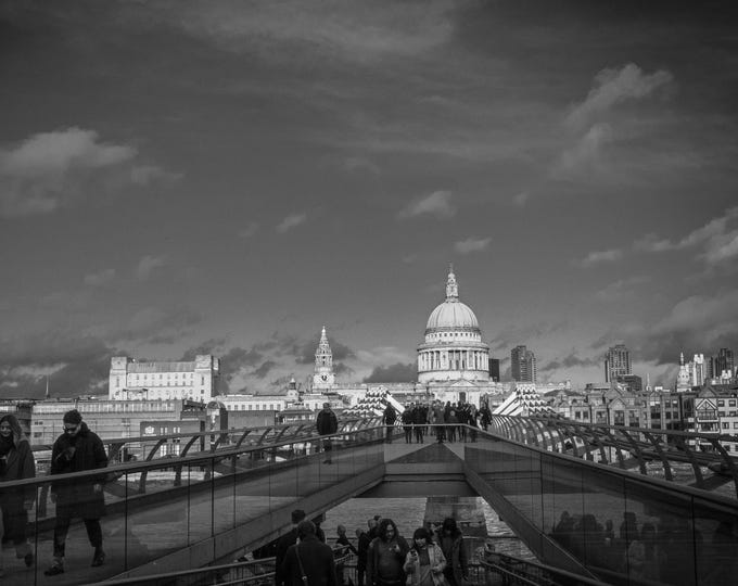 St Paul’s Cathedral  Thames River Photo Download, Black and White London Fine Art, Travel Lover Gift and Wall Decor, London Landscape