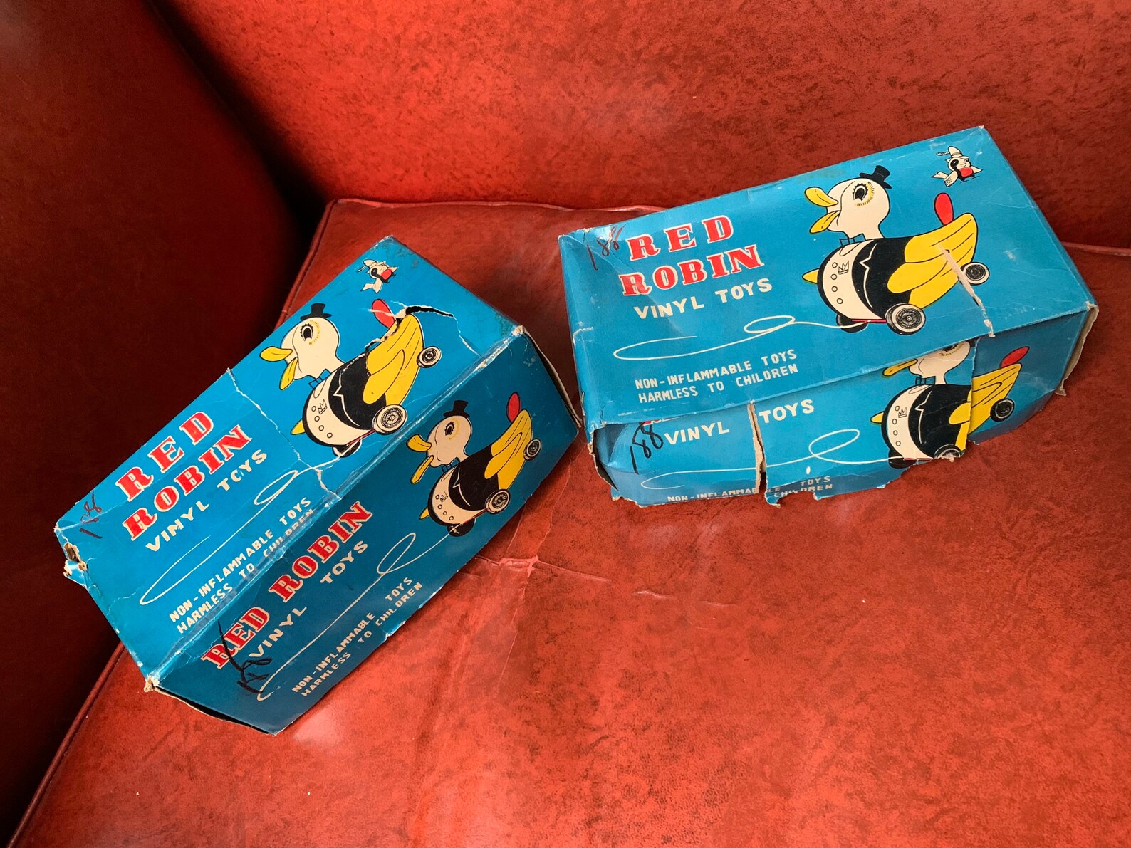 Adorable Top Hat Duck Red Robin Vinyl Inflatable Pull Toy - Etsy