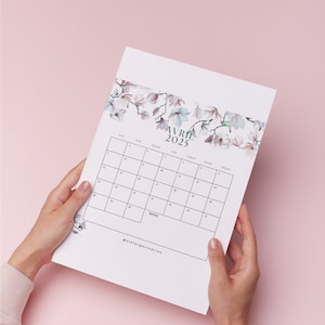 2025 calendar to print monthly calendar format 21cm X 21 cm in French