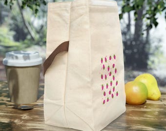 Strawberry Patch Canvas Lunch Bag: Reusable Insulated Tote